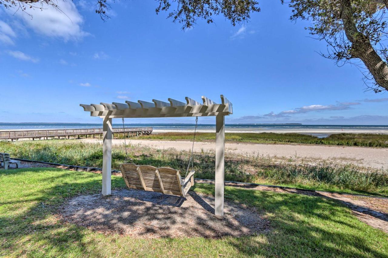 Colorful Hilton Head Condo With Beach And Pool Access! Hilton Head Island Exteriör bild